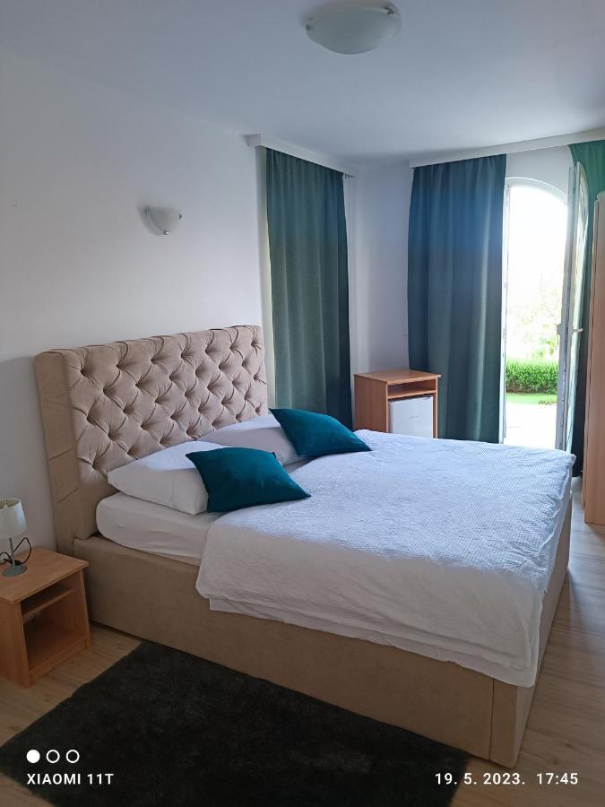 קרק Marko Rooms מראה חיצוני תמונה
